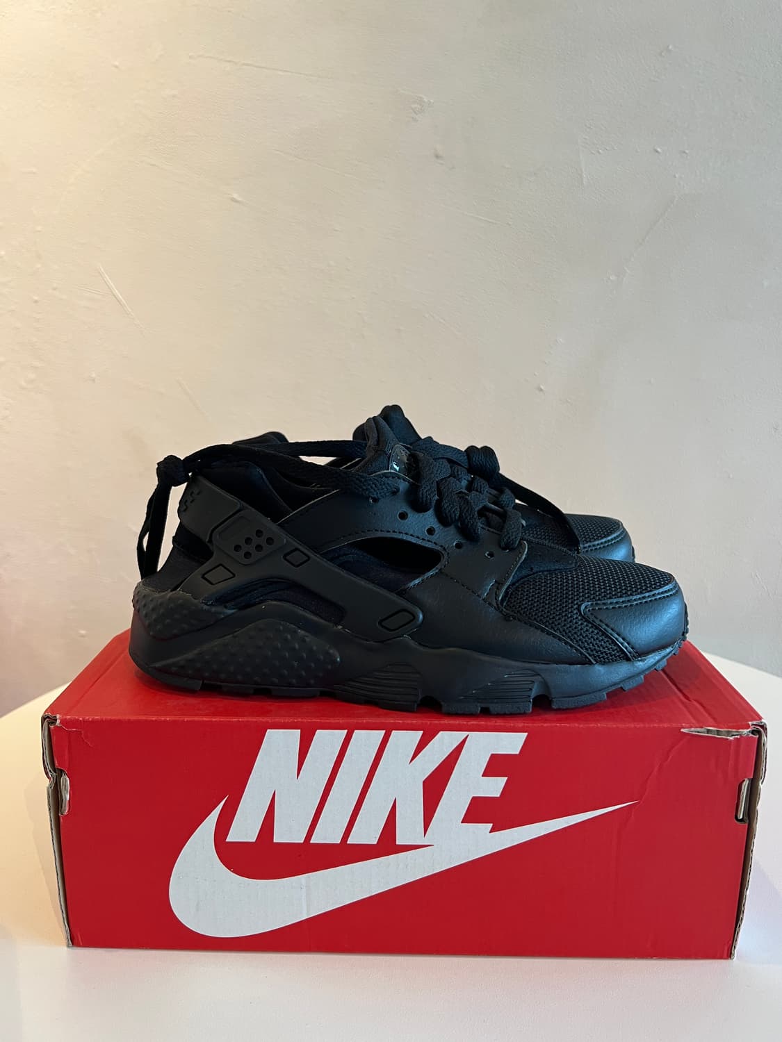 (230) 나이키 허라취 런 (GS) '트리플 블랙' (654275-01 상품이미지8