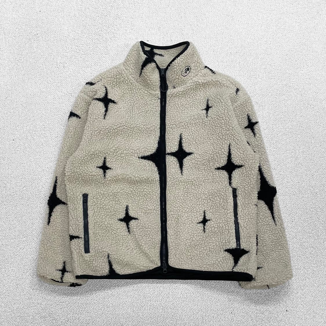 나이스고스트클럽 샤이닝 후리스 자켓 베이지 상품이미지1