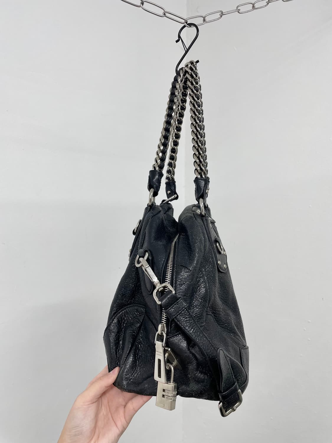 프라다 레더 체인 숄더백 상품이미지7