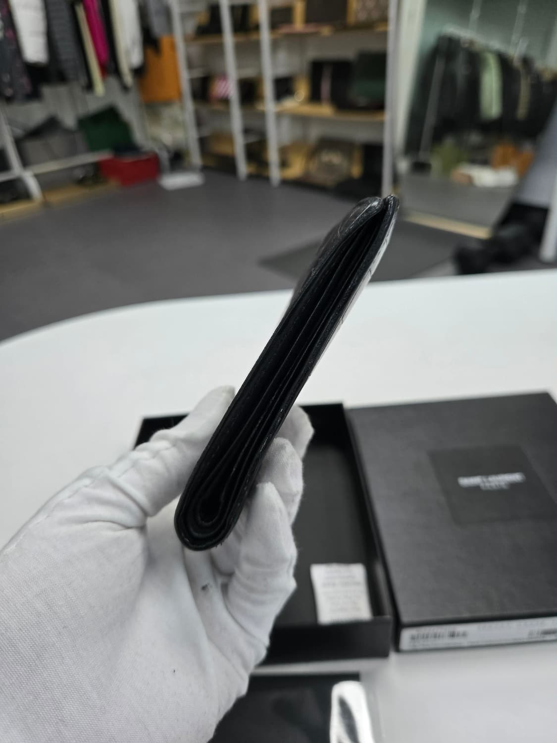 [A급컨디션]입생로랑 크로커다일 반지갑 상품이미지3