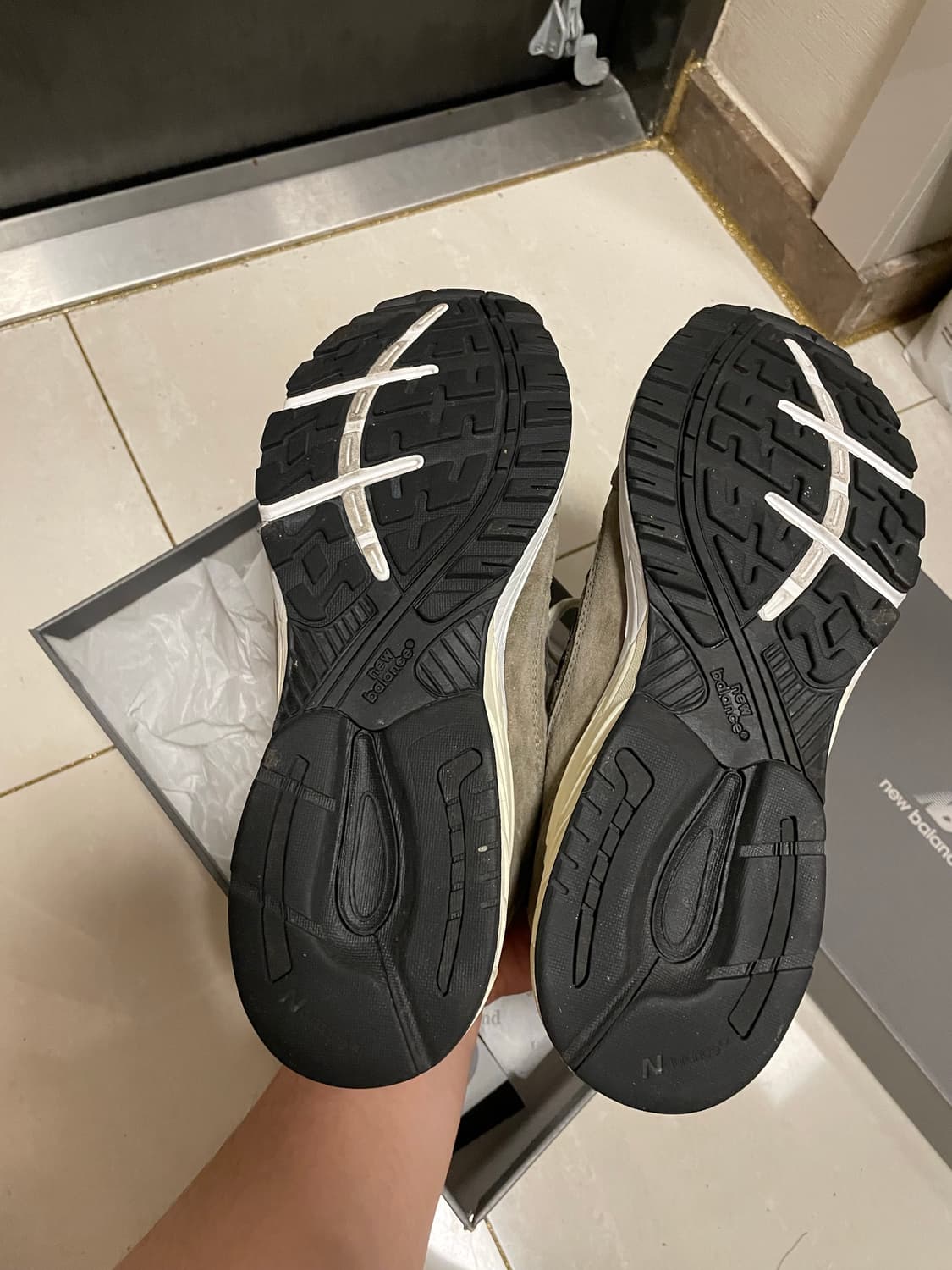 뉴발란스 자운드 993 머쉬룸 275 상품이미지4