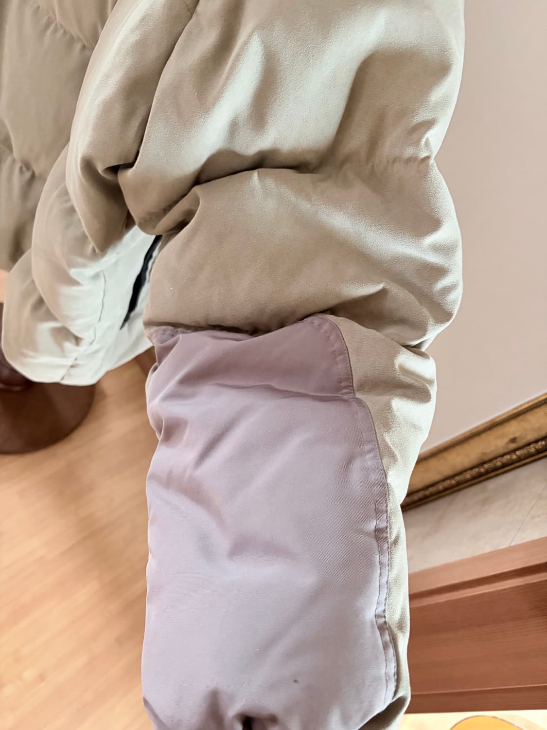 오버캐스트 스웨이드 구스다운 패딩 m사이즈 피 상품이미지6