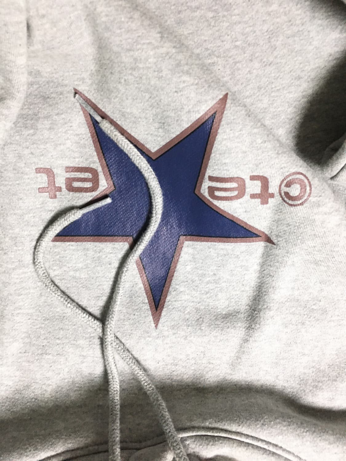 테켓 후드티 상품이미지3