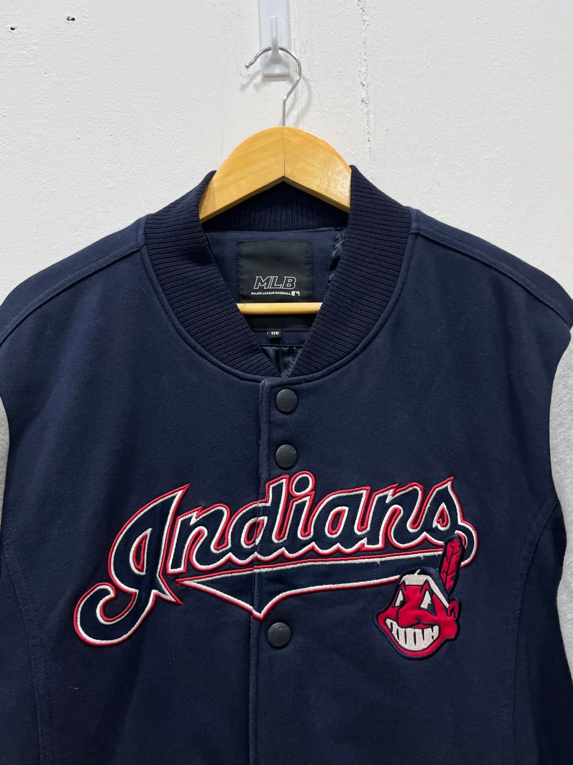 MLB 클리블랜드 인디언스 스타디움 점퍼 바시티자켓 110 상품이미지4