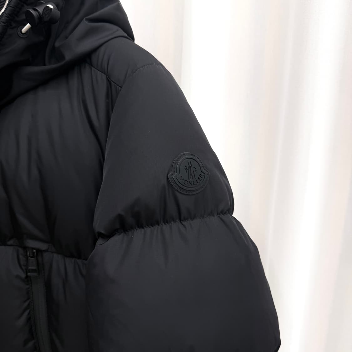 [백화점판 / 2] 몽클레어 몽클라 패딩 블랙 상품이미지3