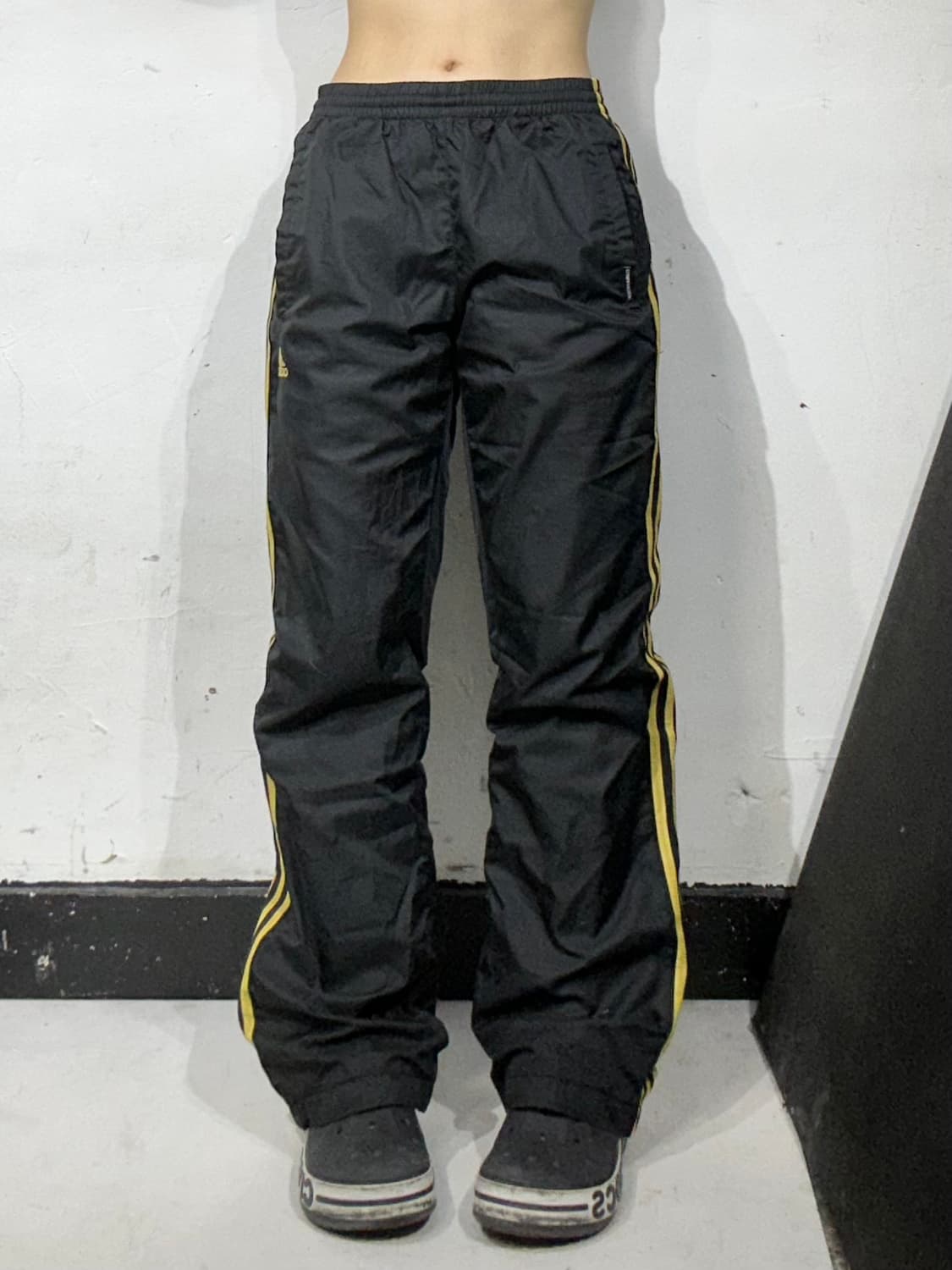 아디다스 블랙 골드 삼선 와이드 트랙 팬츠 추리닝 바지 M 상품이미지2