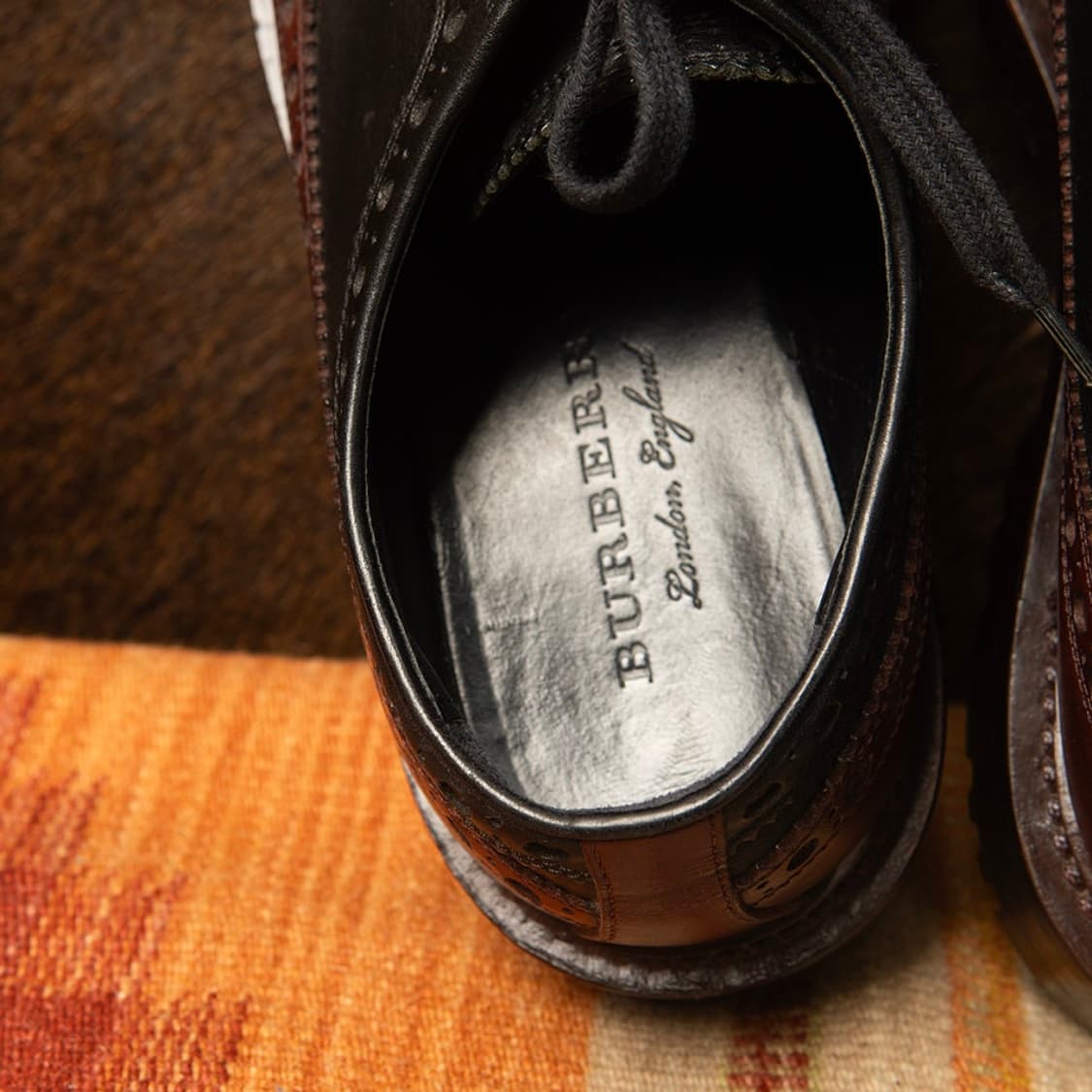 [270] 00s 버버리 런던 이태리메이드 투톤 윙팁 슈즈  상품이미지9