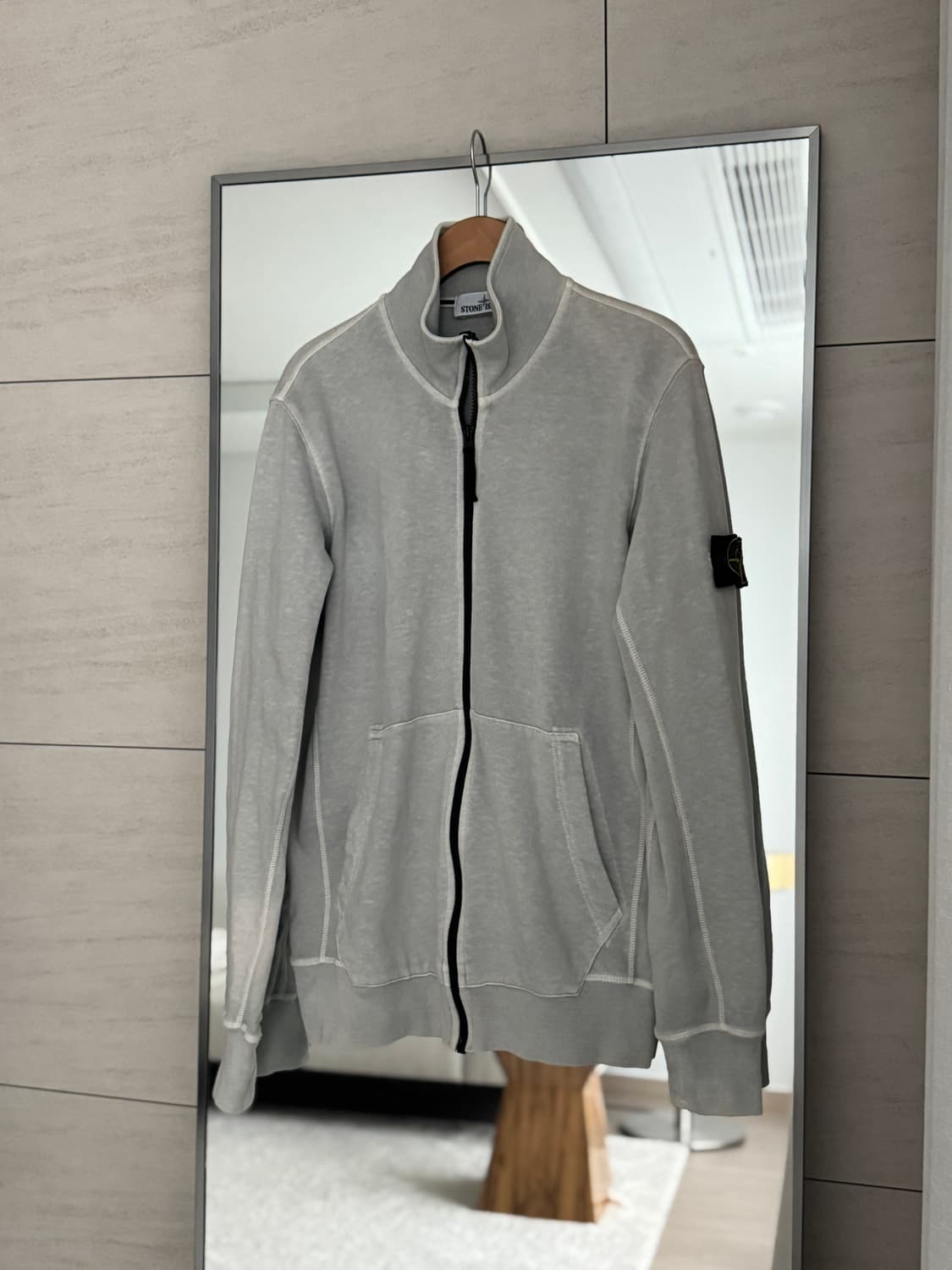 스톤아일랜드(Stone Island) 워싱 스웨트 집업 상품이미지4