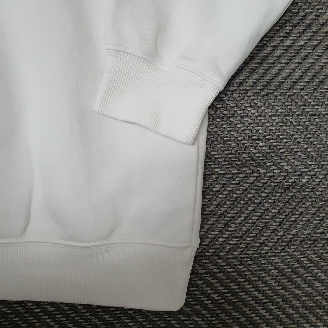 아디다스 기모 맨투맨 남자105~110 상품이미지4