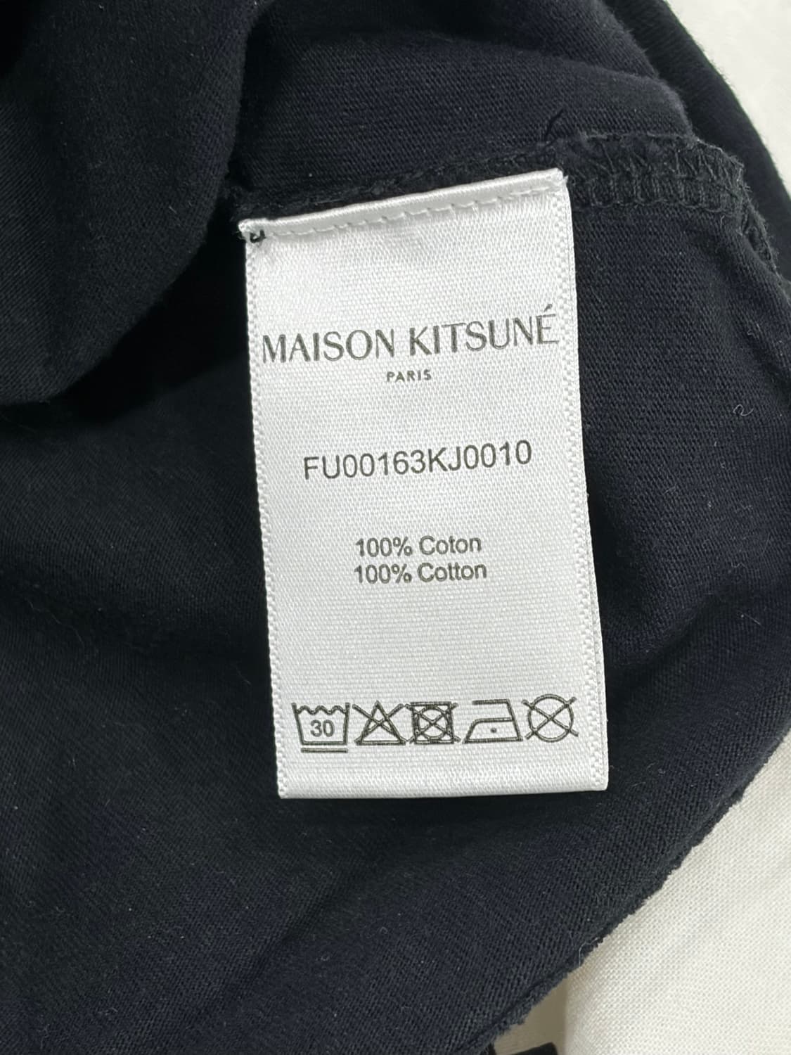 메종키츠네 폭스헤드 블랙 롱슬리브 XL 상품이미지4