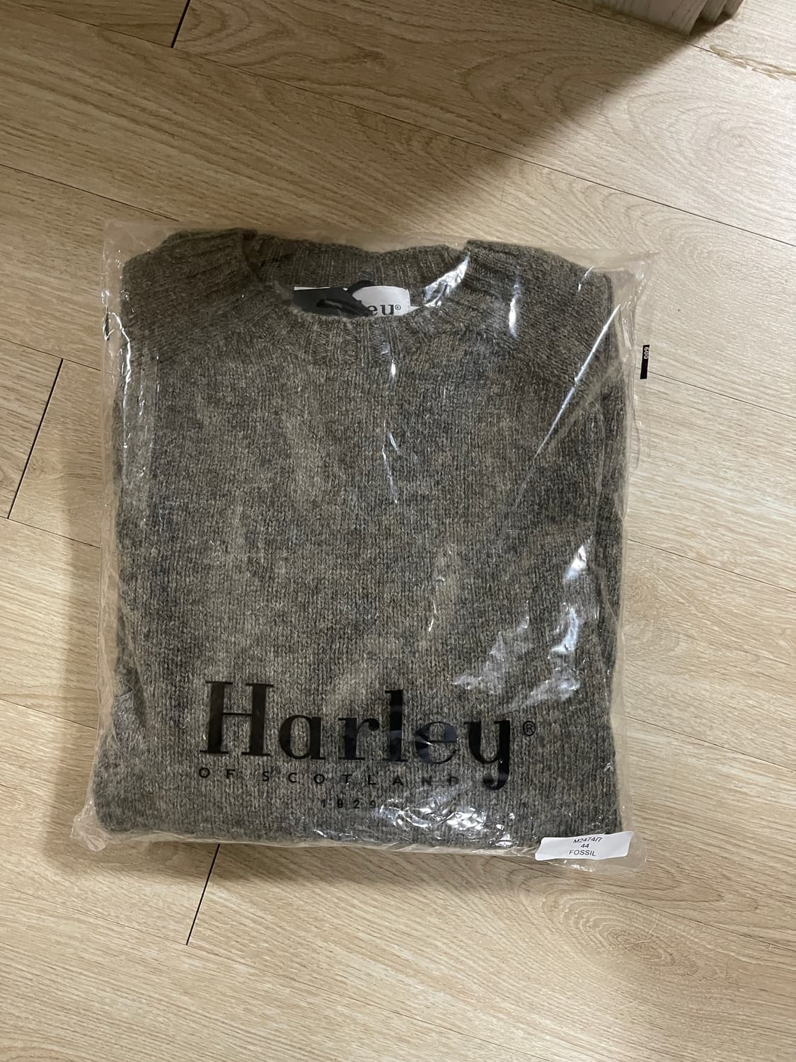 할리오브스코틀랜드 크루넥 니트 판매 상품이미지6