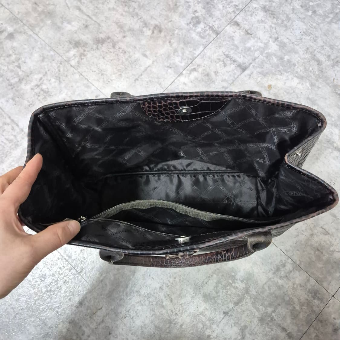 롱샴 로조 크로커다일 패턴 토트백 상품이미지8