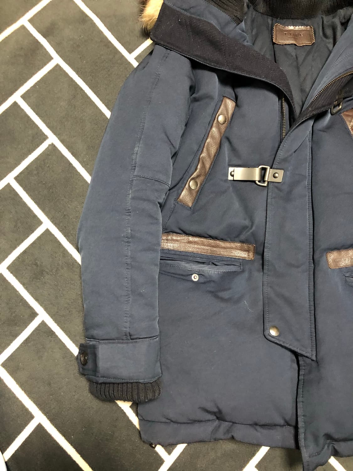 (횡재가)타임옴므 라쿤퍼 버클 구스패딩/솔리드 무스탕 톰포드 몽클레어 상품이미지3