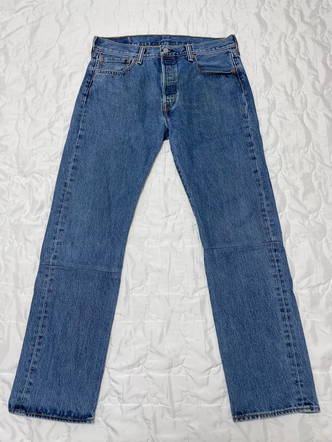 리바이스 501 리메이킹데님 무릎절개  상품이미지1