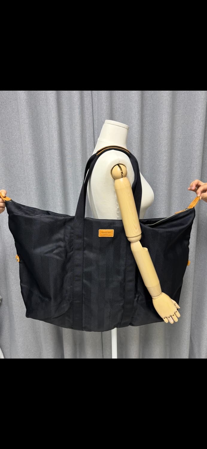 꾸레쥬 블랙 빅 라지 보스턴백   상품이미지1