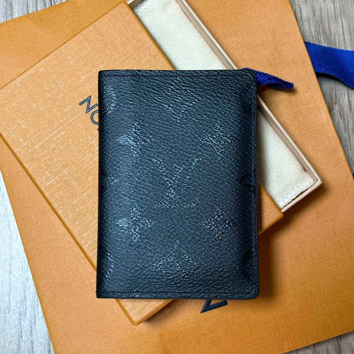 [풀구성] 루이비통 미드나잇 모노그램 오거나이저 상품이미지1