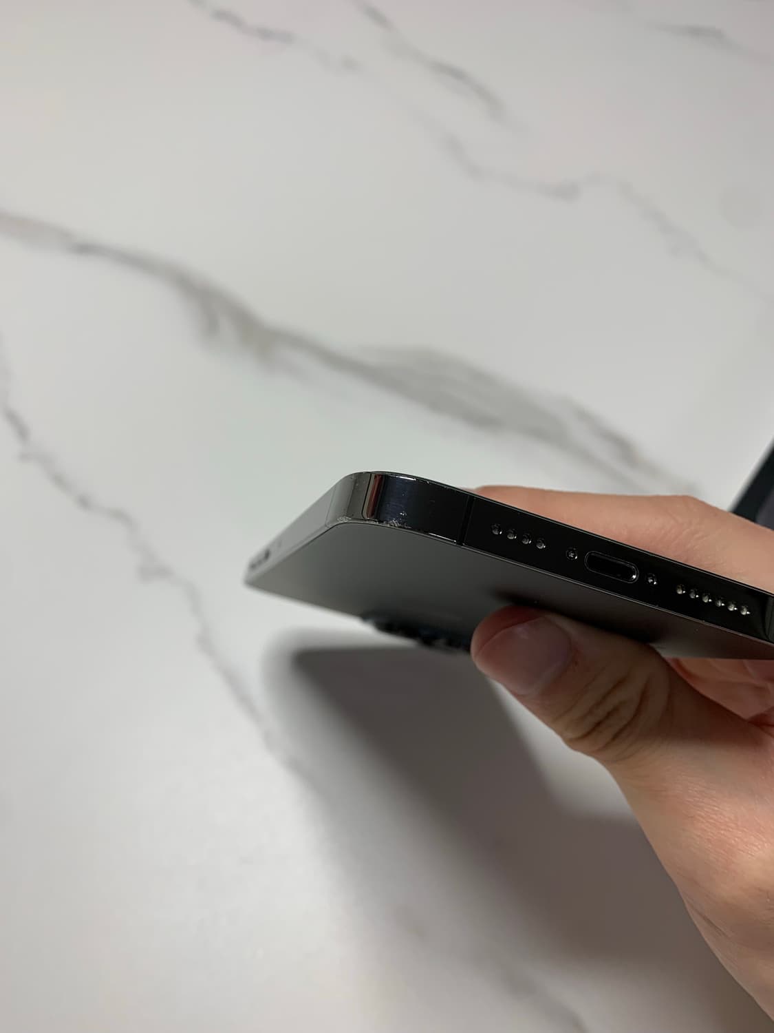 아이폰 13 프로맥스 그래파이트 128기가 상품이미지8