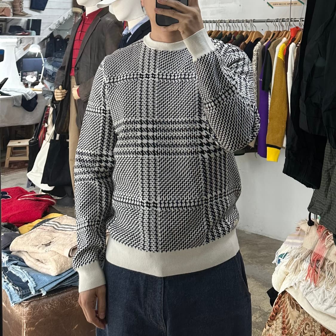 (착용컷) 라코스테 패턴 니트 (남성용 100) 상품이미지3