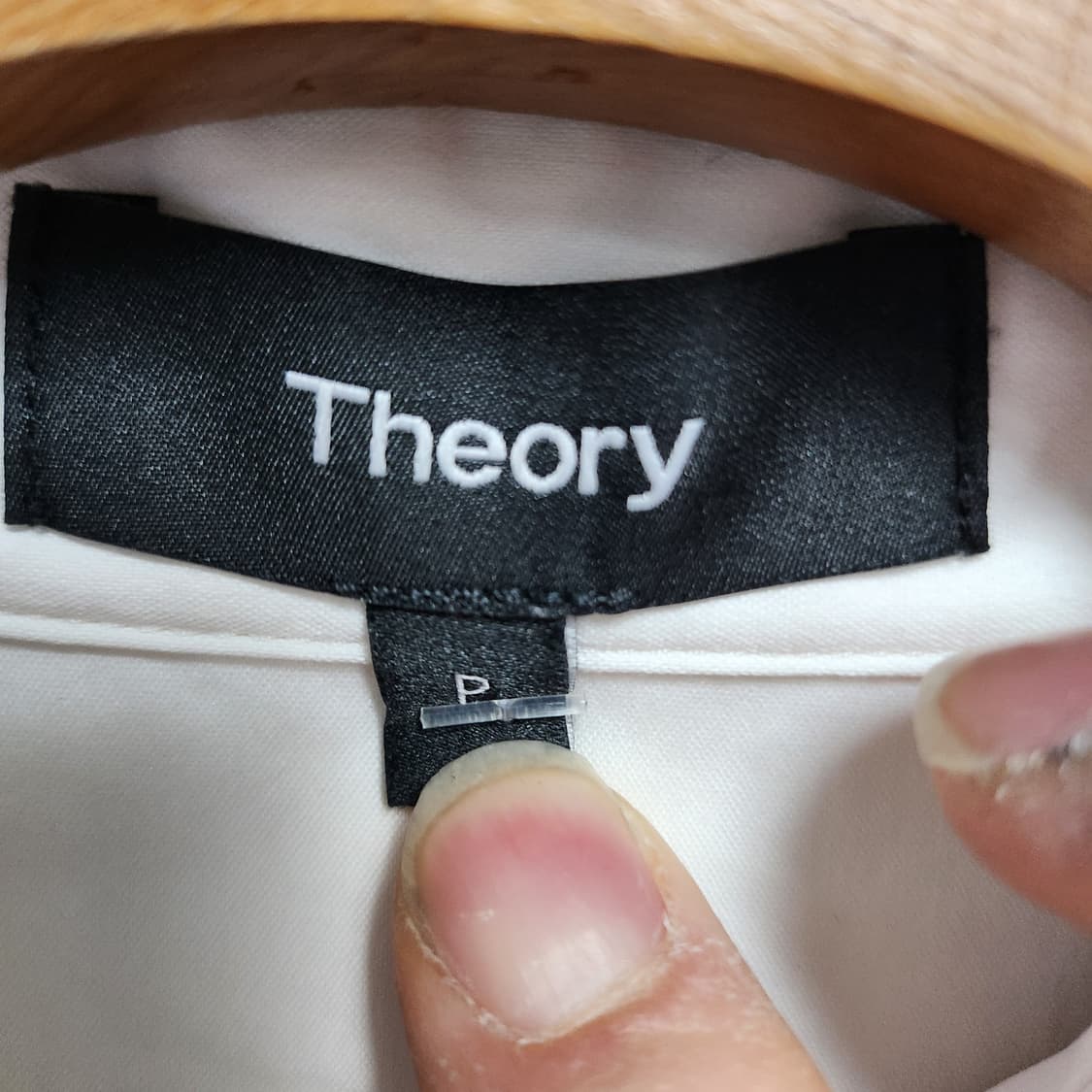 Theory 띠어리 화이트 셔츠 p사이즈 상품이미지3