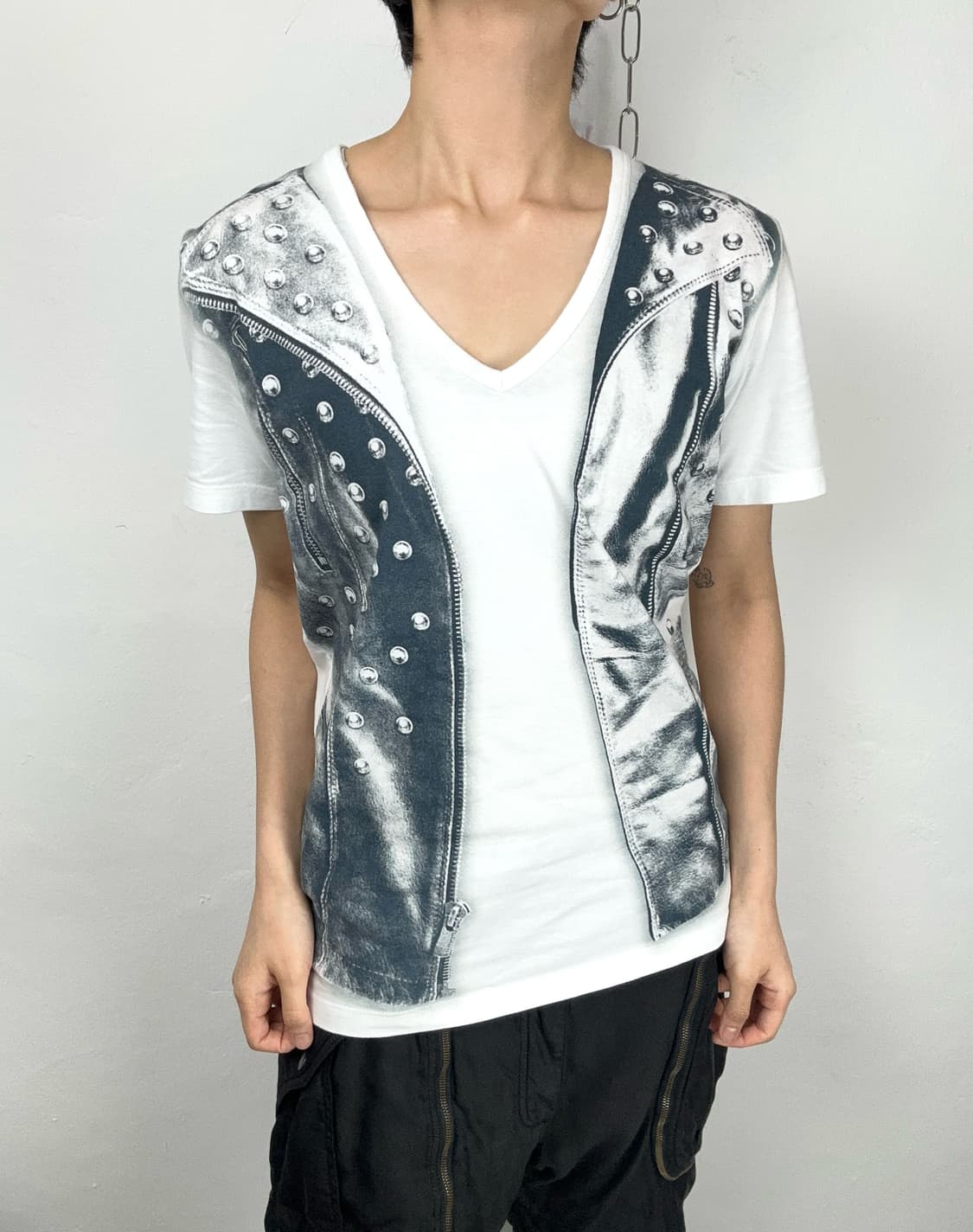 Blackbarrett Trompe L'oeil Studded V-Nec 상품이미지2