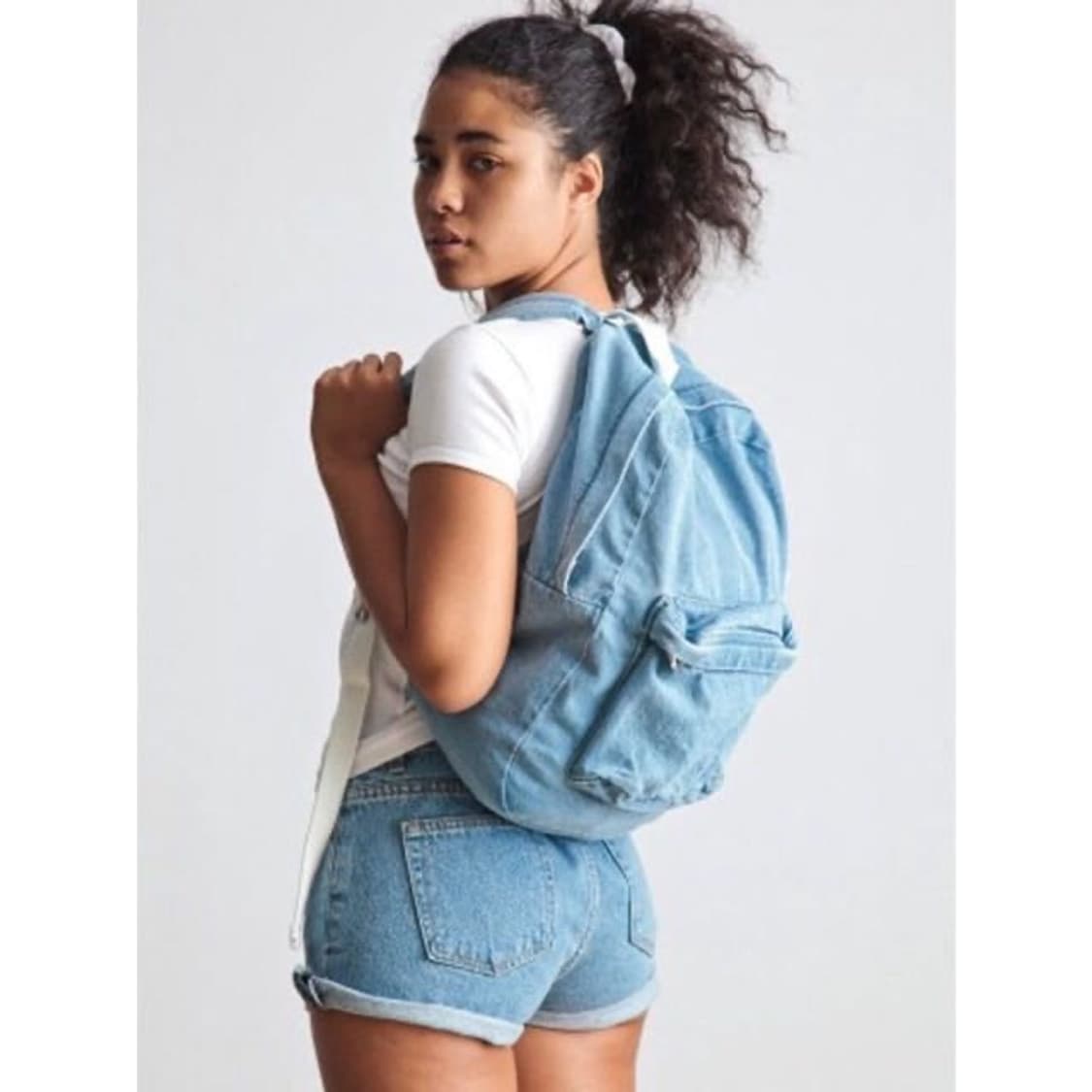 아메리칸 어패럴 연청 데님 백팩 상품이미지1