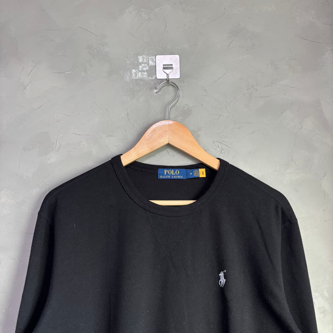 폴로 랄프로렌 맨투맨 블랙 상품이미지2