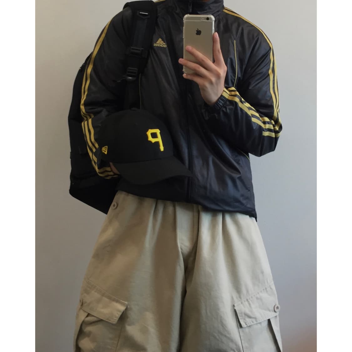 Adidas 아디다스 골드 삼선 사이드라인 바람막이 상품이미지1
