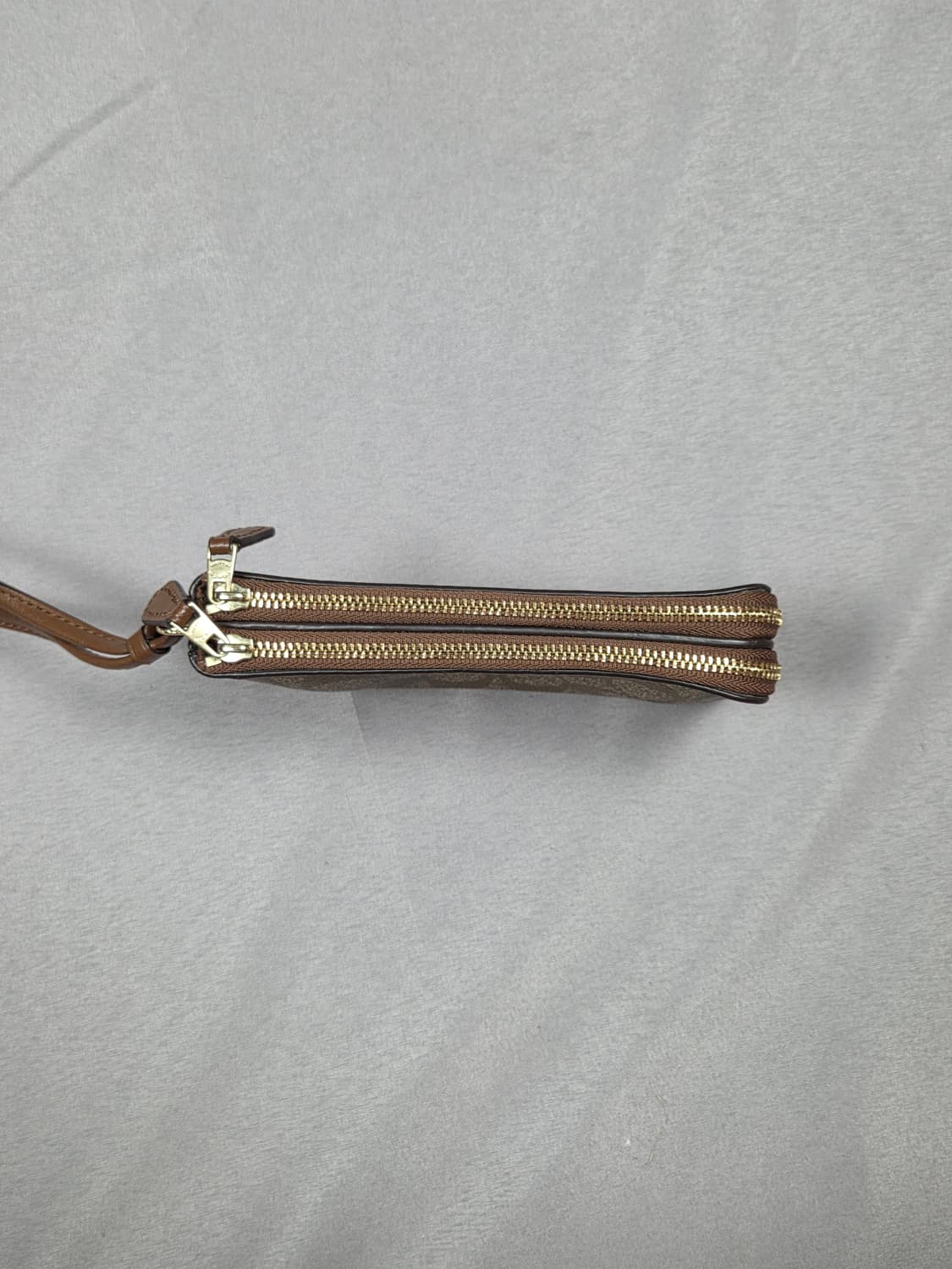 [코치] 시그니처 더블 지퍼 코너 리스트릿 | G00015 상품이미지4