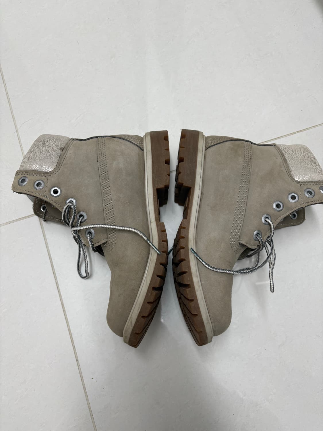 220)팀버랜드 챠콜 그레이 누벅 6인치 워커 워크웨어 부츠 상품이미지3