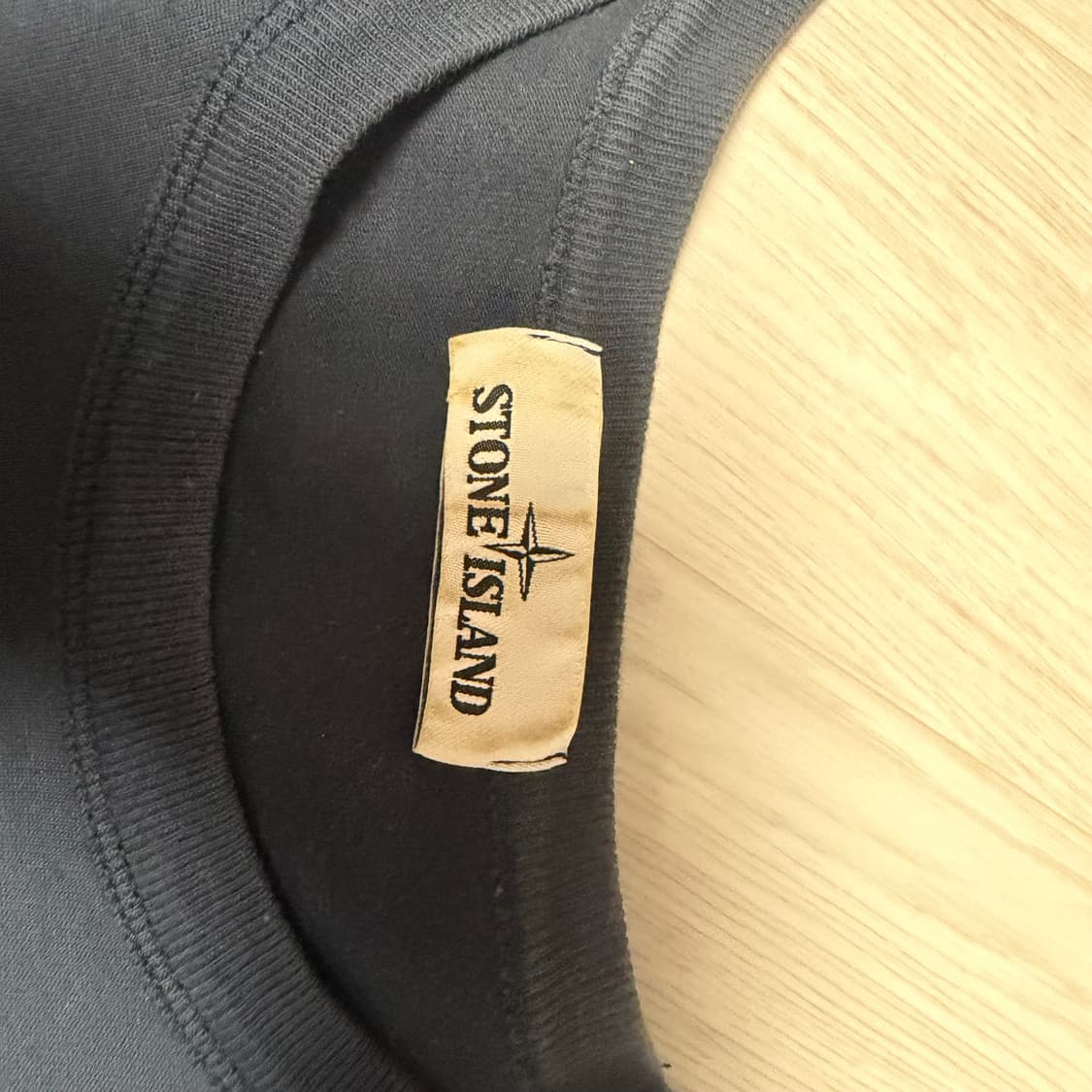 스톤아일랜드 롱슬리브 네이비 상품이미지3