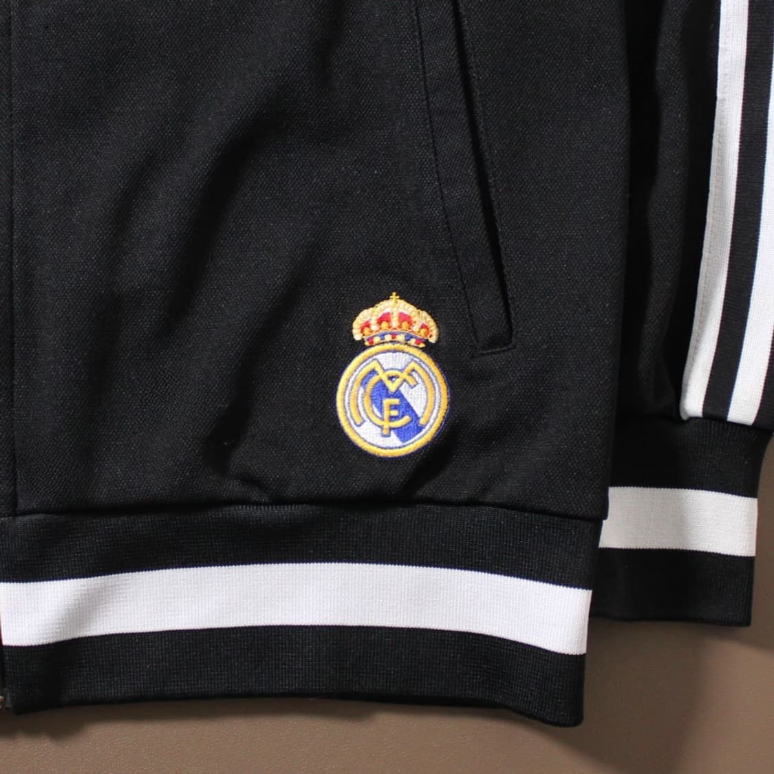 Adidas 아디다스 레알마드리드 검흰 대장 트랙탑 저지  상품이미지4