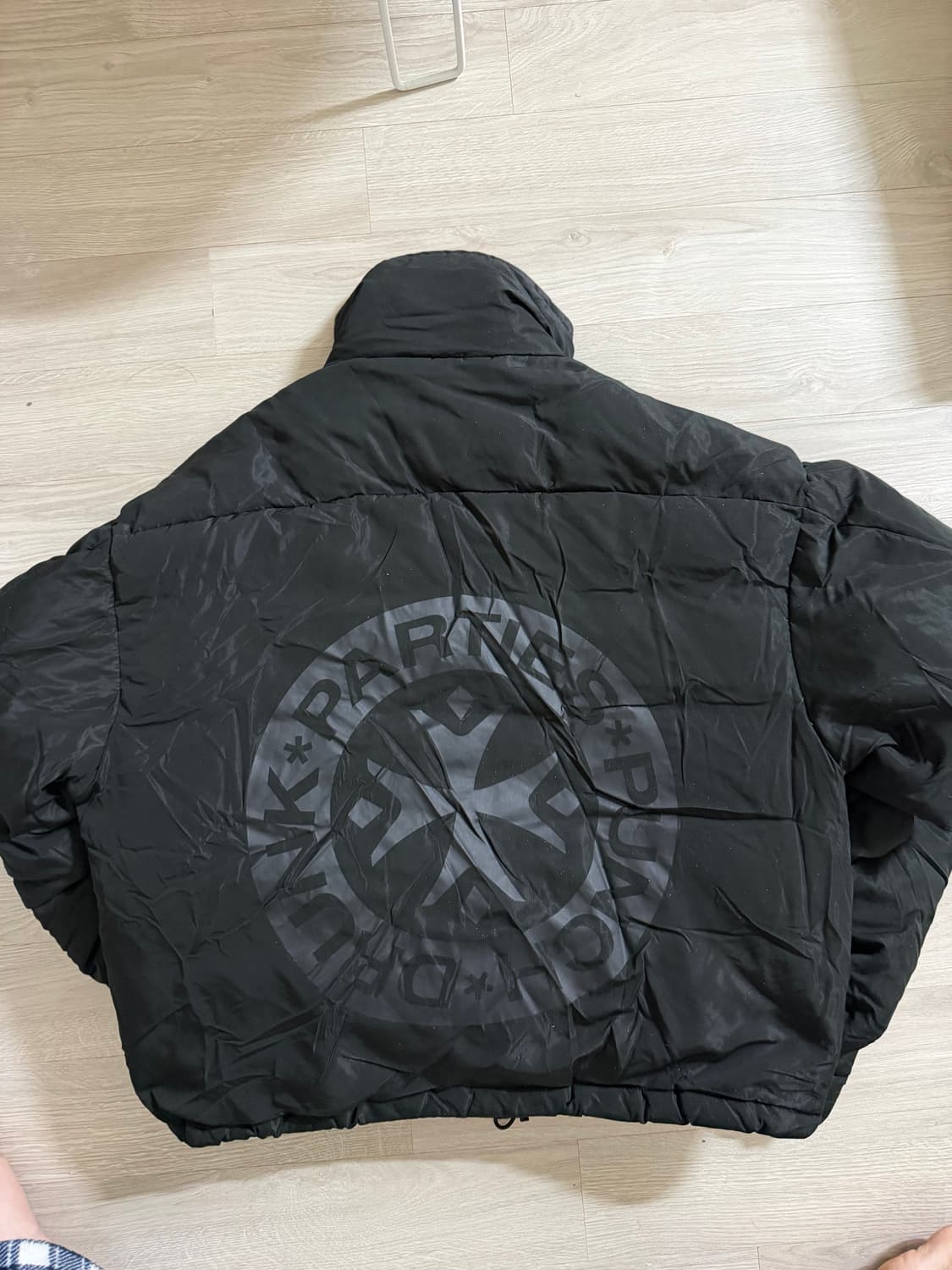 펀치드렁크파티즈 패딩 2사이즈 상품이미지2