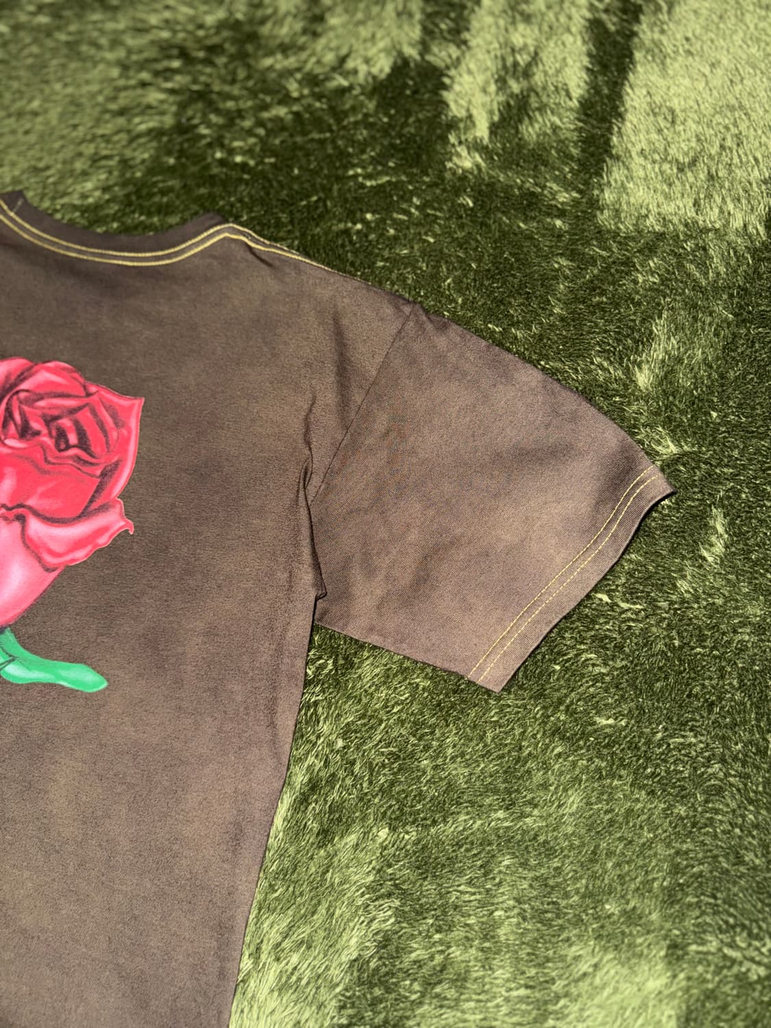 [M] Obey 오베이 핸드다잉 에어브러쉬 로즈 튜블러 티셔츠 상품이미지3