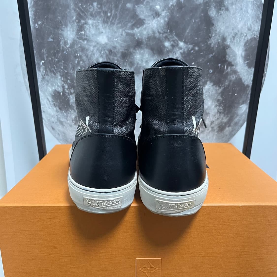 정품 7) 루이비통 다미에 타투 하이탑 스니커즈 265~270 상품이미지4