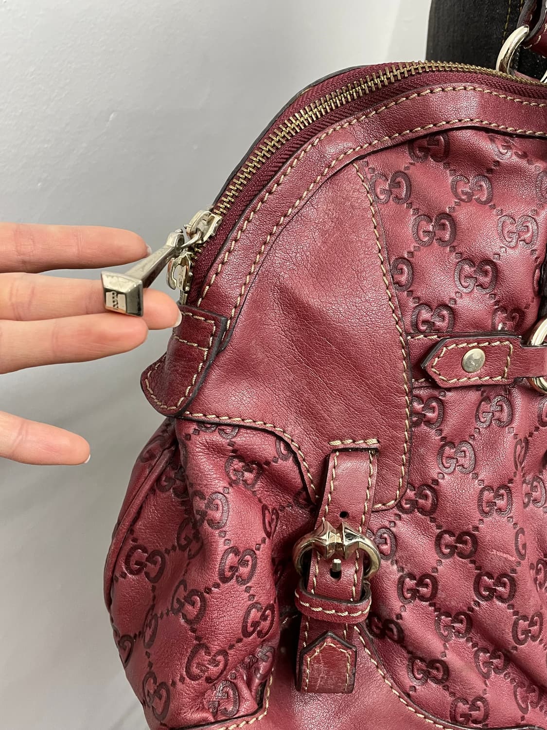 구찌 시마 홀스빗 엠보레더 보스톤백 상품이미지4