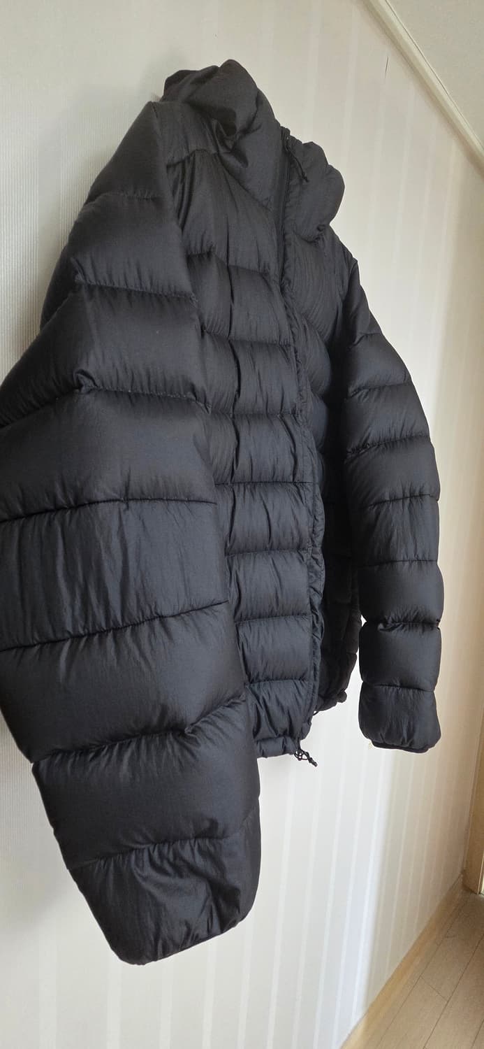 모이프 헬리움 후드 다운 패딩 블랙2 상품이미지4