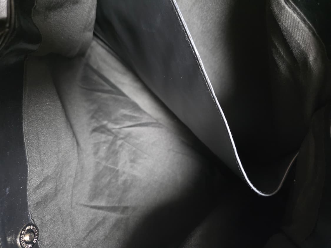 블랙 레더 가죽 유광 숄더백 상품이미지2