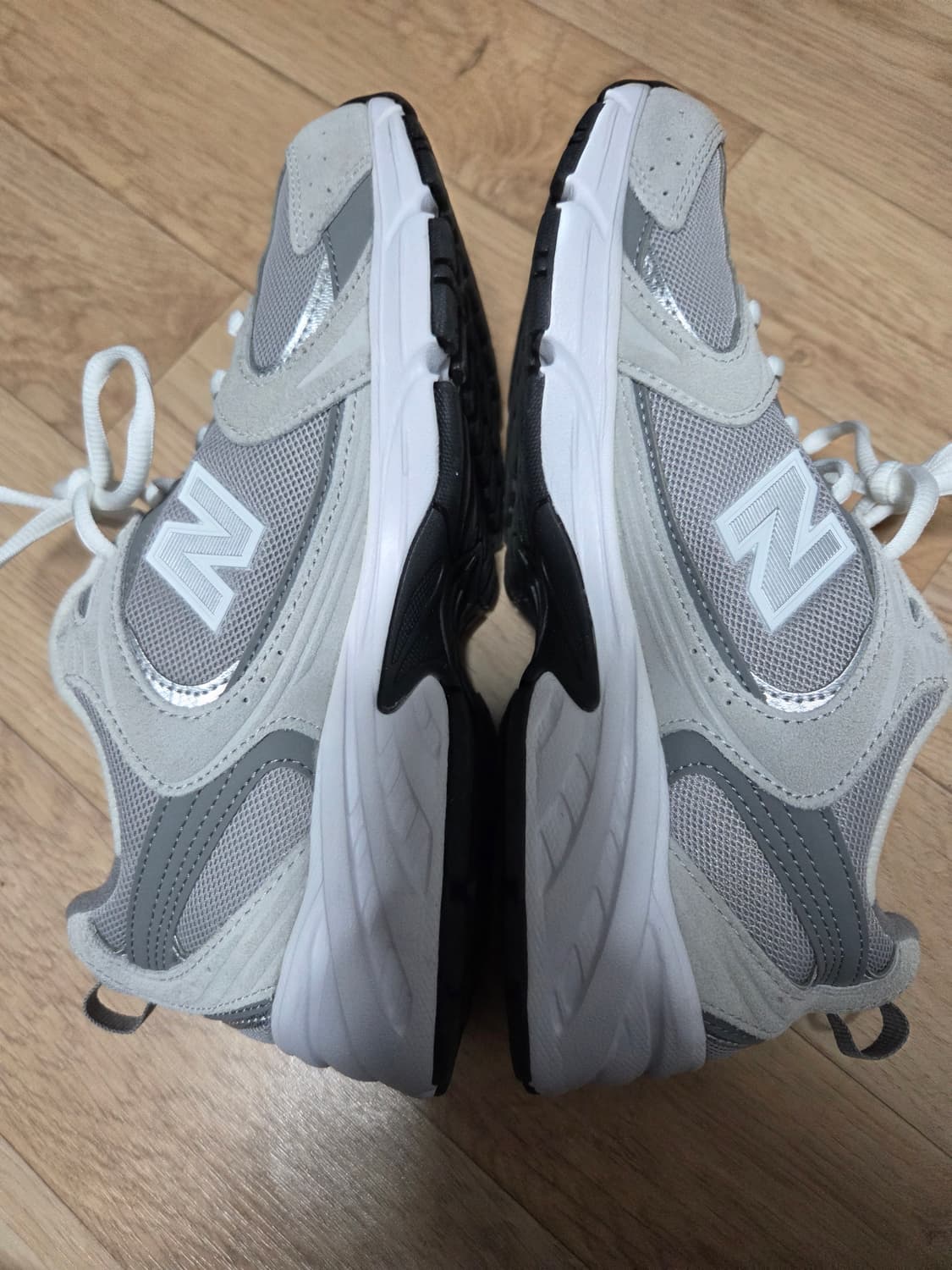 뉴발란스 530 그레이 250 팝니다 상품이미지3
