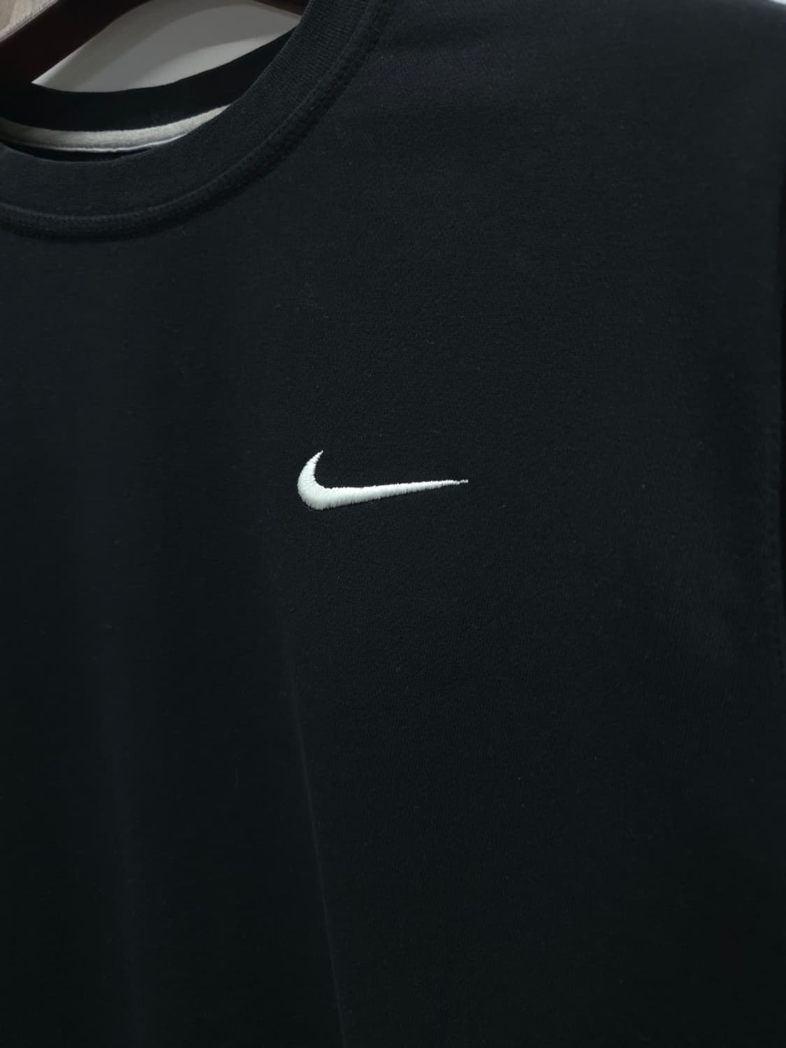 나이키 남성 블랙 솔로스우시 로고 스웻 맨투맨 (XXL) 상품이미지3