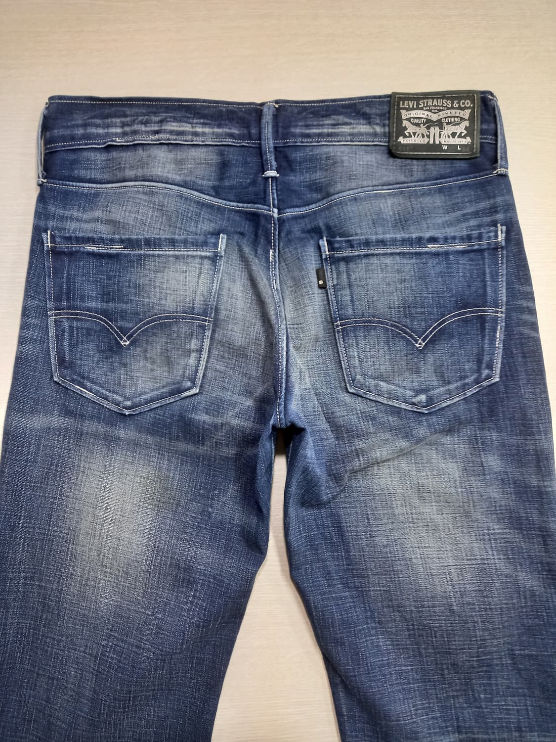 32 리바이스511 워싱 슬림일자진 32-326 상품이미지4