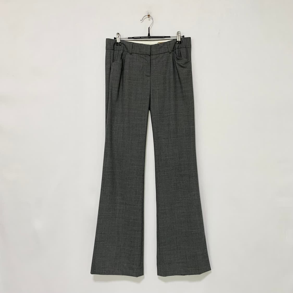 띠어리 세미 부츠컷 울 슬랙스 팬츠 27-28인치 그레이 여성 정장바지 상품이미지1