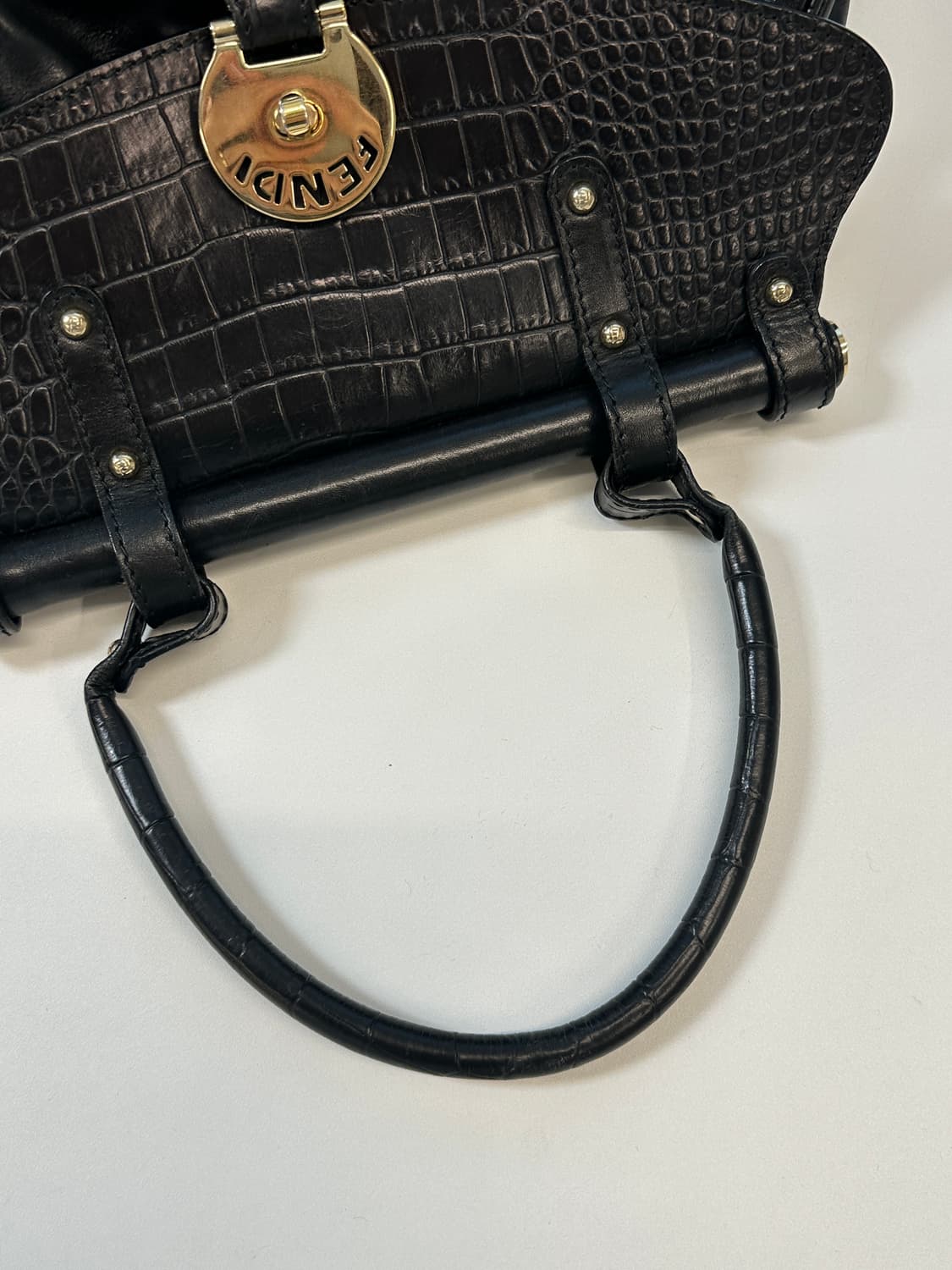 펜디 카프스킨 토트백 os 상품이미지8