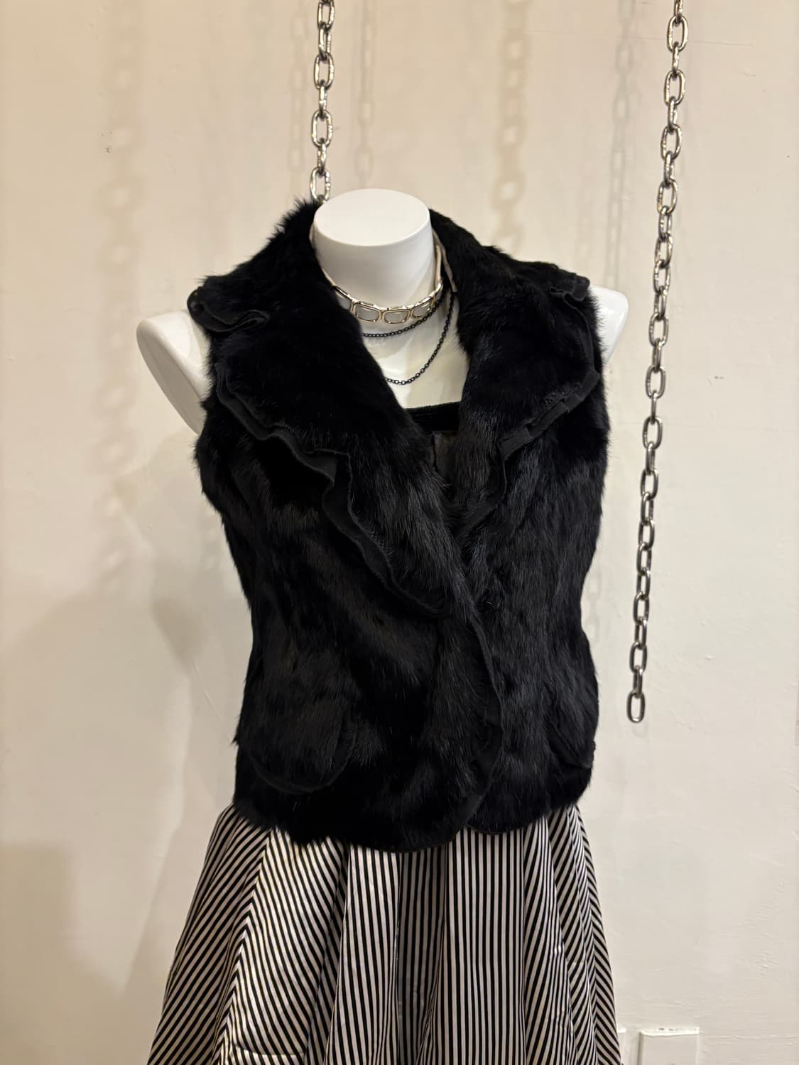 레이스 블랙 퍼 베스트 상품이미지1