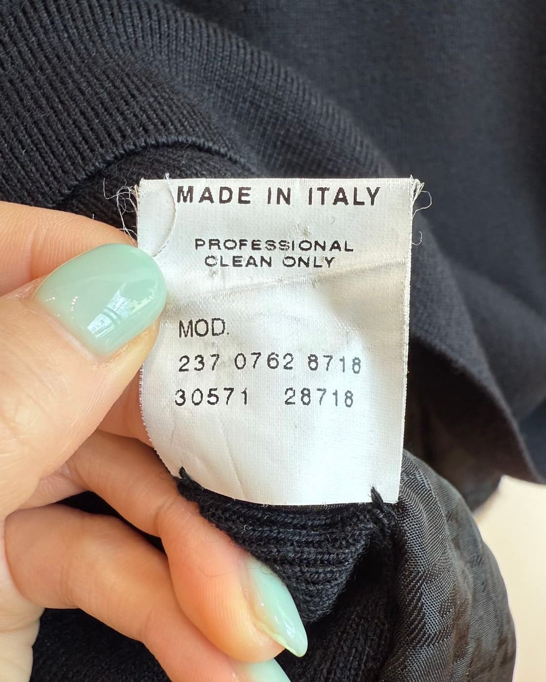 구찌 AW2000 톰포드 햄스터퍼 가디건  상품이미지10