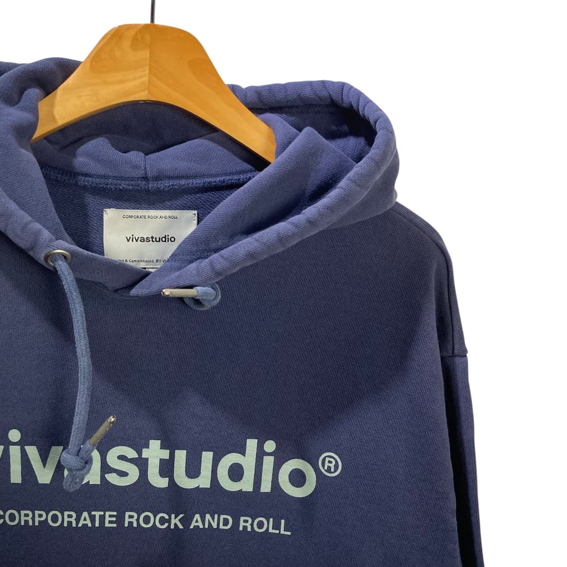 비바스튜디오 로고 후드 상품이미지3