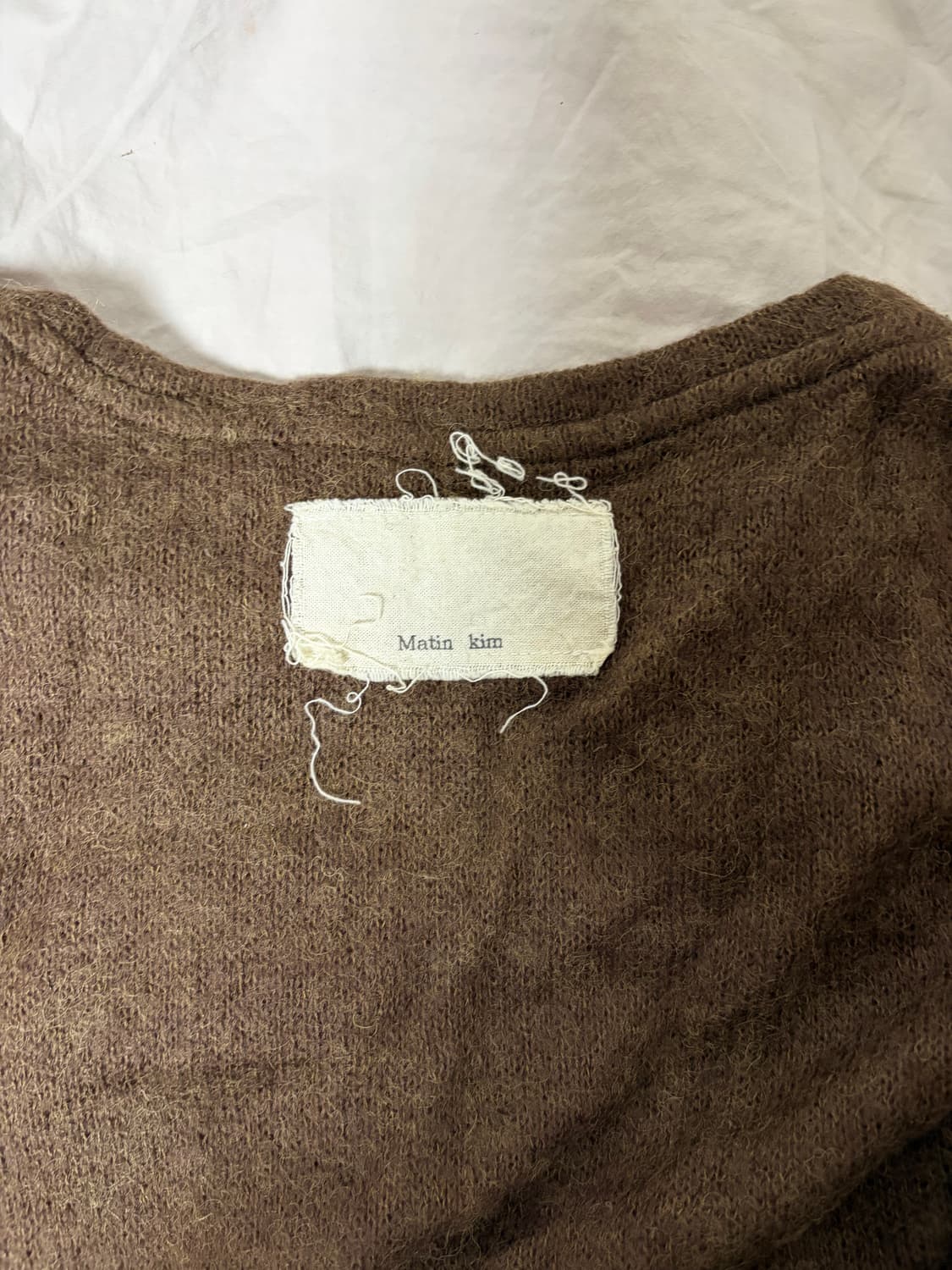 마뗑킴 스티치 니트 브라운 상품이미지4