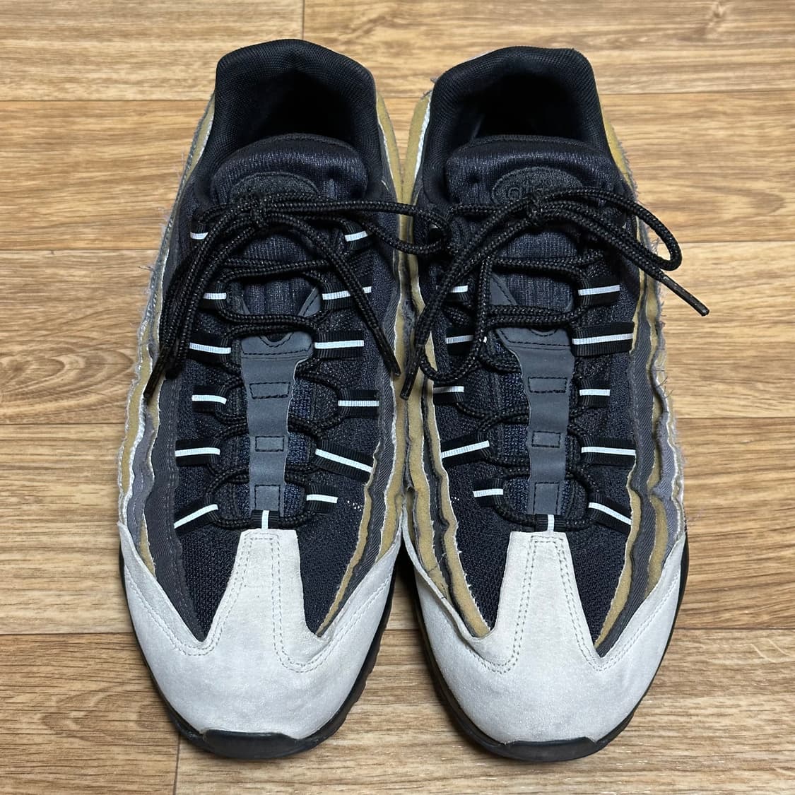 나이키 꼼데가르송 옴므 플러스 에어맥스 95 차콜 280사이즈 상품이미지1