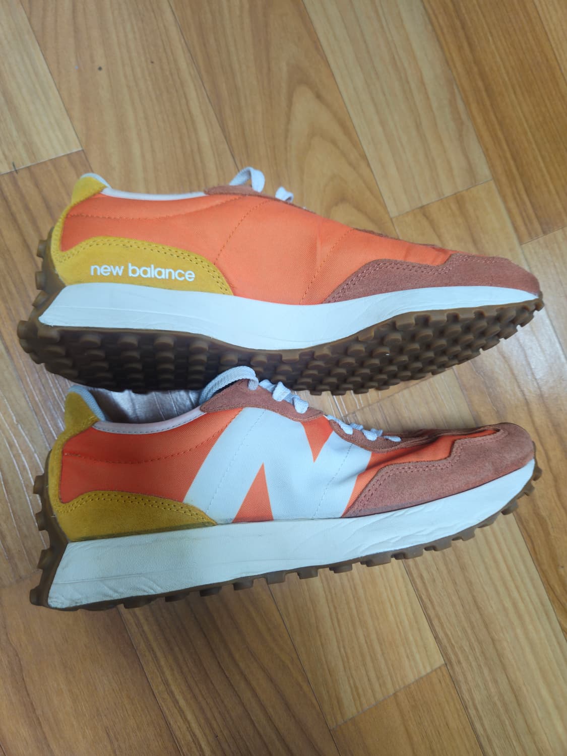 뉴발란스 327 오렌지 270 상품이미지3