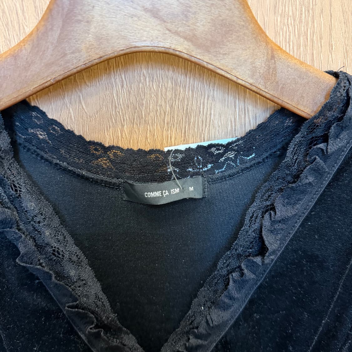 빈티지 브이넥 벨벳 슬리브리스 탑 레이스 프릴 트리밍 디테일 블랙 상품이미지5