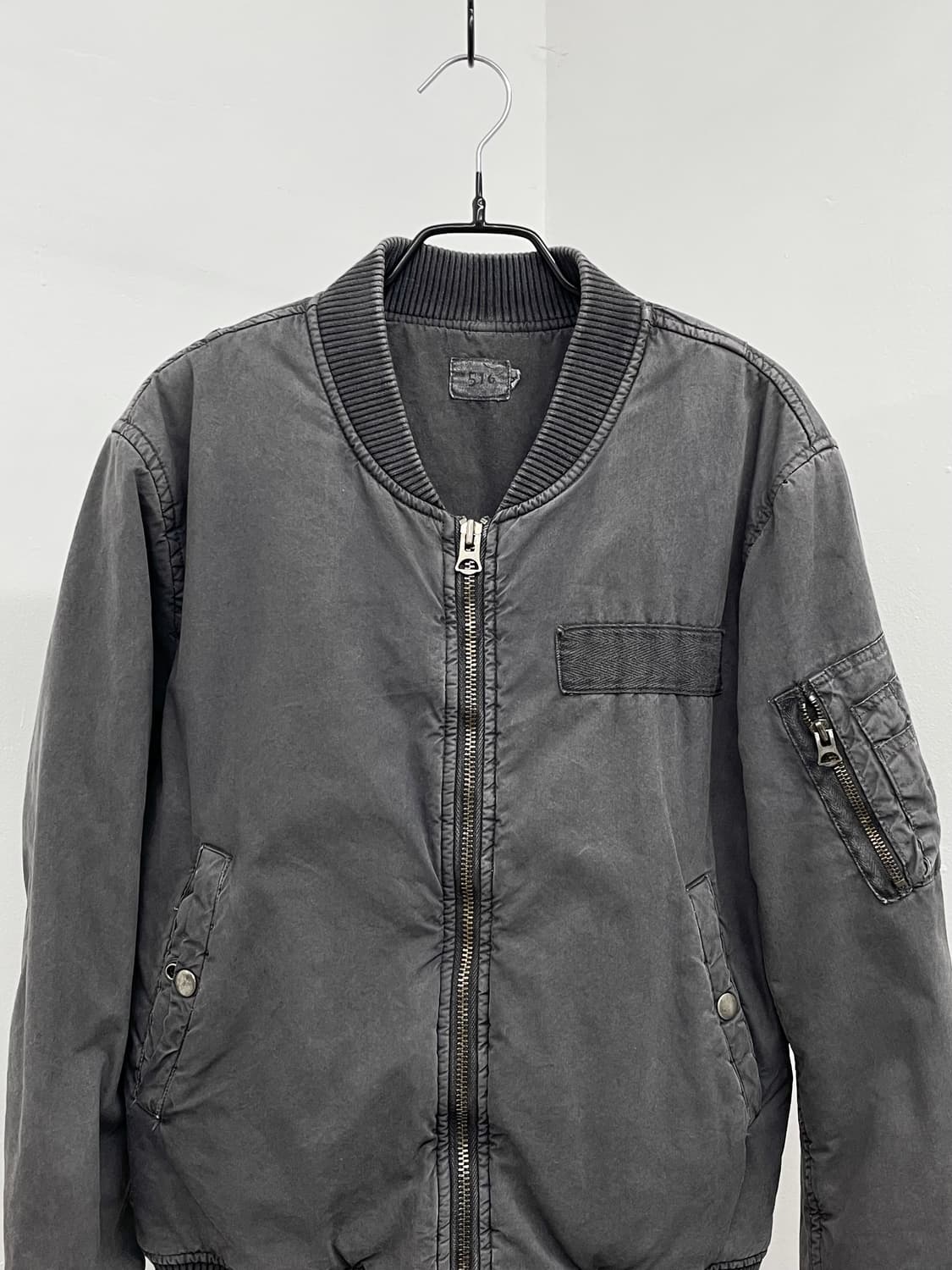 차콜 패치 봄버 자켓  상품이미지5